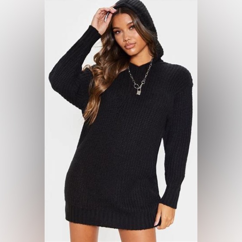 TORRID • Black Lace-Up Hoodie Knit Pull 4x